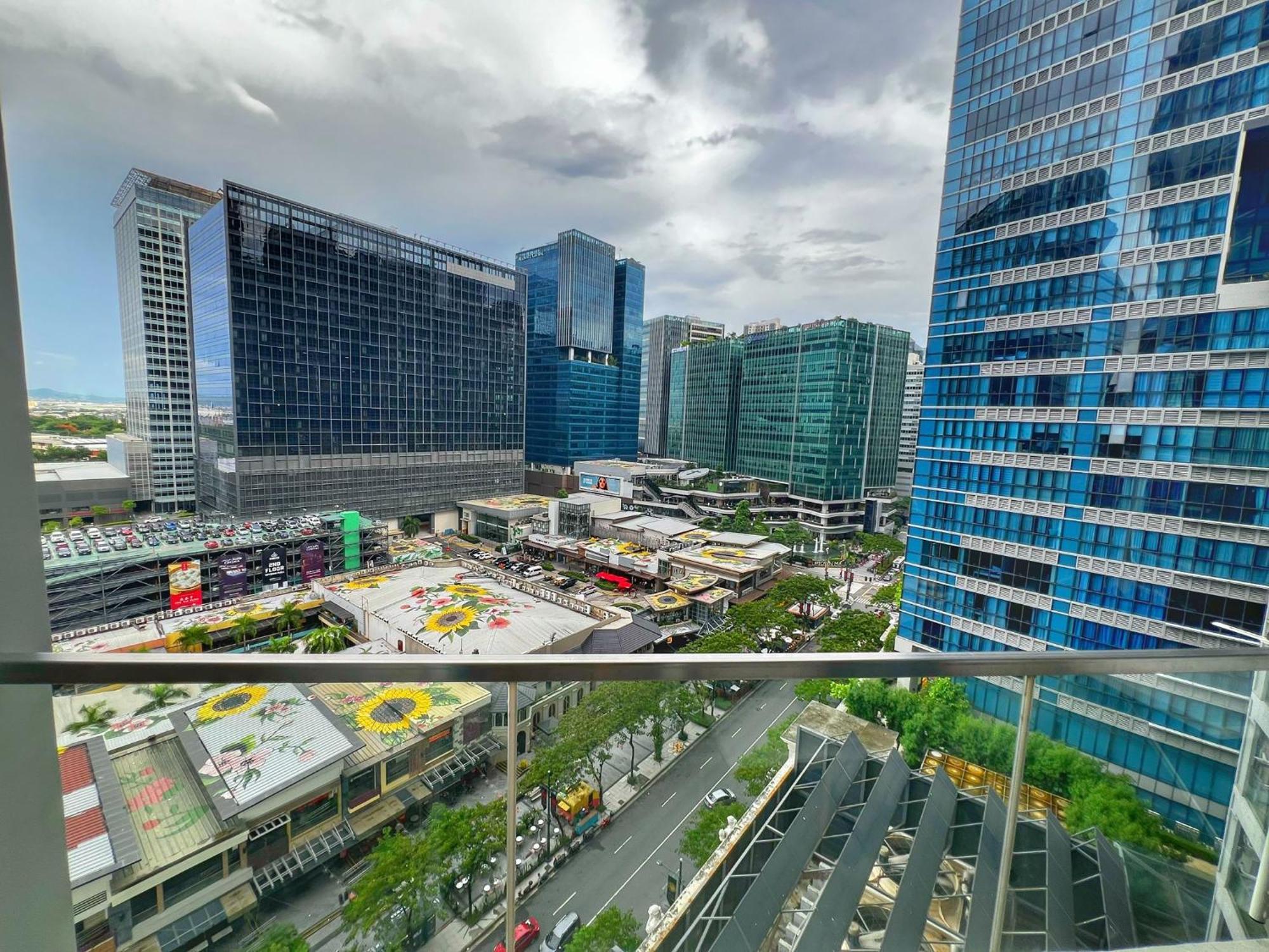 Eg Private House -Bgc Uptown Aparthotel ตากิก ภายนอก รูปภาพ