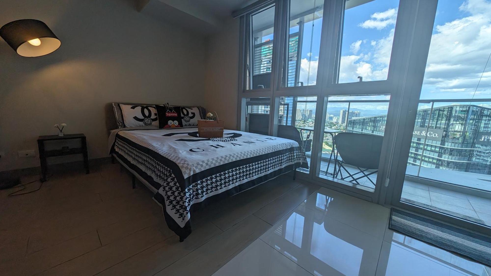 Eg Private House -Bgc Uptown Aparthotel ตากิก ภายนอก รูปภาพ