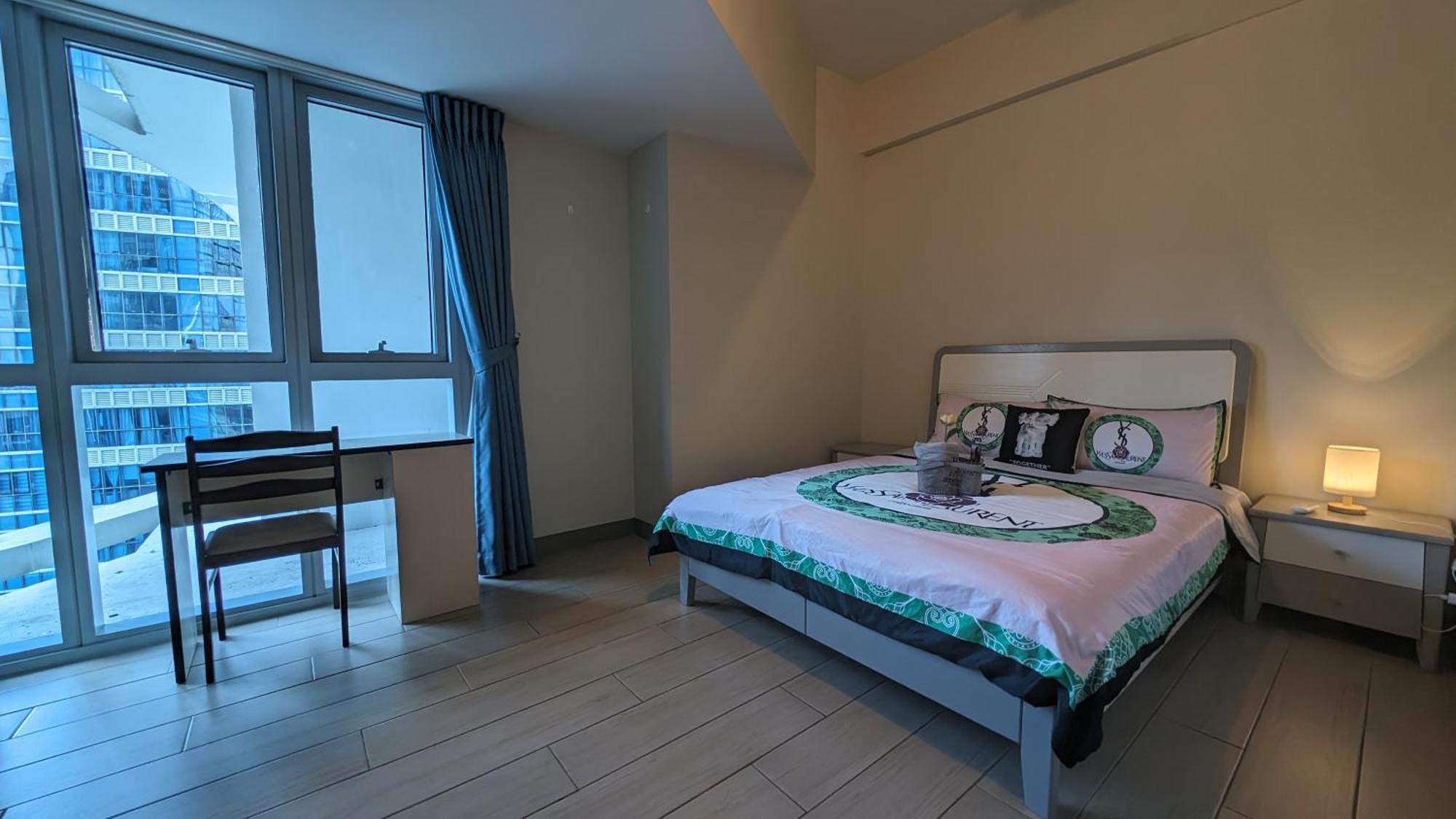 Eg Private House -Bgc Uptown Aparthotel ตากิก ภายนอก รูปภาพ