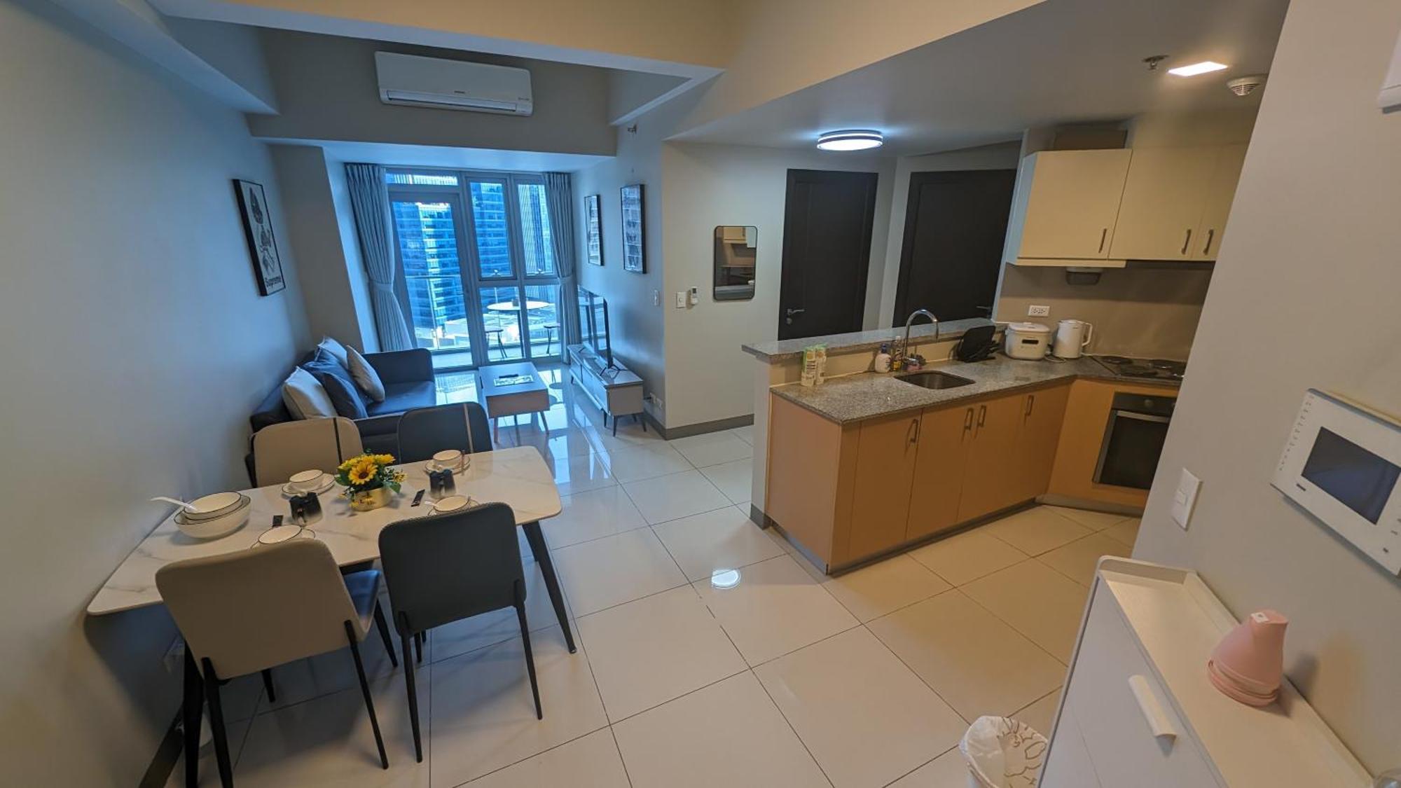 Eg Private House -Bgc Uptown Aparthotel ตากิก ภายนอก รูปภาพ